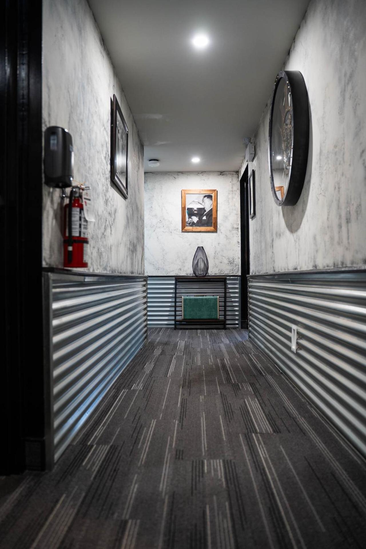 Heart & Hops Brewery Suites Kingsville Exteriör bild